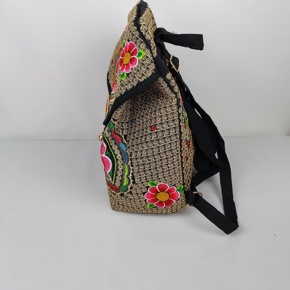 Embroidered mexican‎ floral multicolor handmade bagpack 100%mexican art dew - Picture 3 of 9